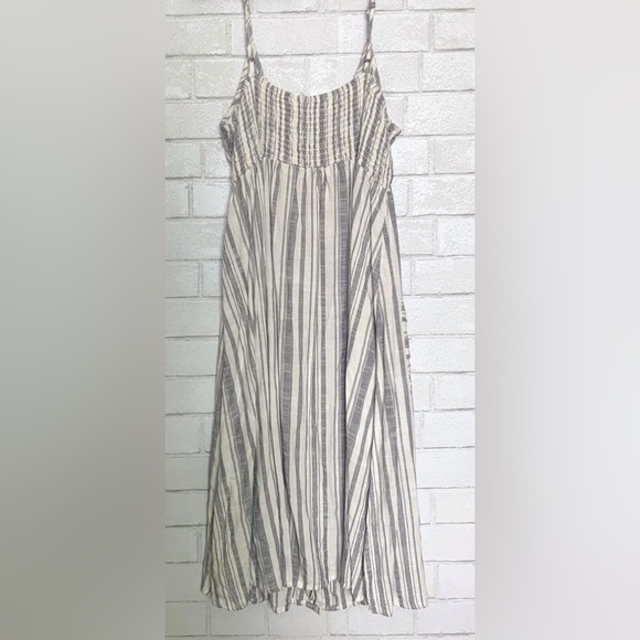 Roxy striped spaghetti strap button down sundress size Large - Picture 5 of 6